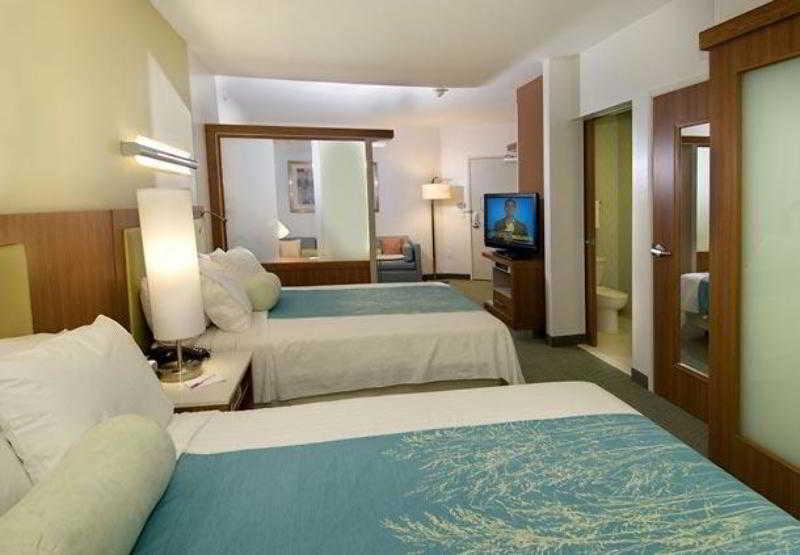 Springhill Suites By Marriott San Antonio Airport מראה חיצוני תמונה