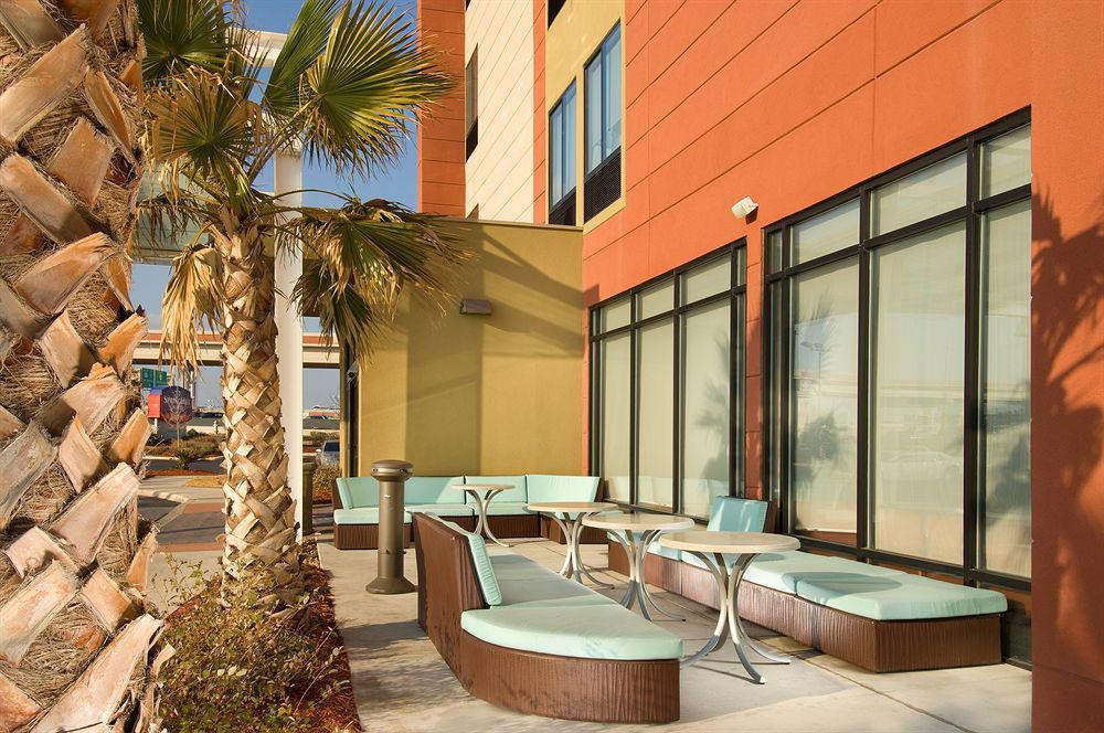 Springhill Suites By Marriott San Antonio Airport מראה חיצוני תמונה
