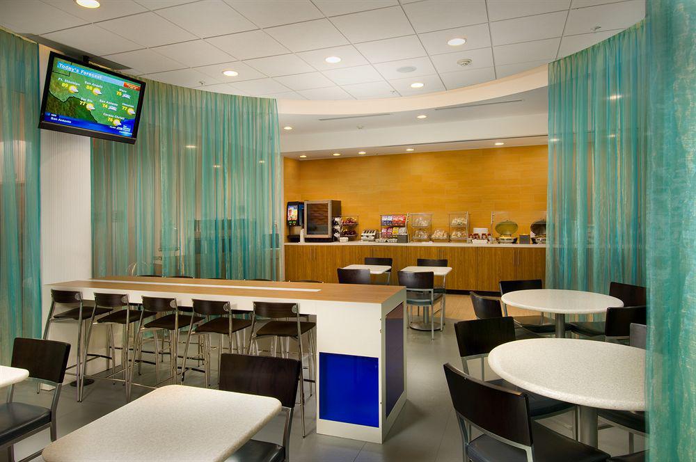 Springhill Suites By Marriott San Antonio Airport מראה חיצוני תמונה
